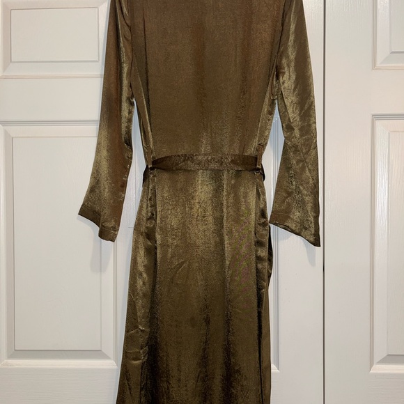 Umgee Long Shiny Green Thin Dressy Trench Coat - Picture 2 of 10